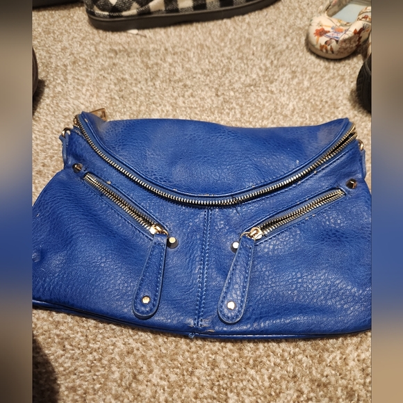 Street Level Blue Clutch - Picture 1 of 9